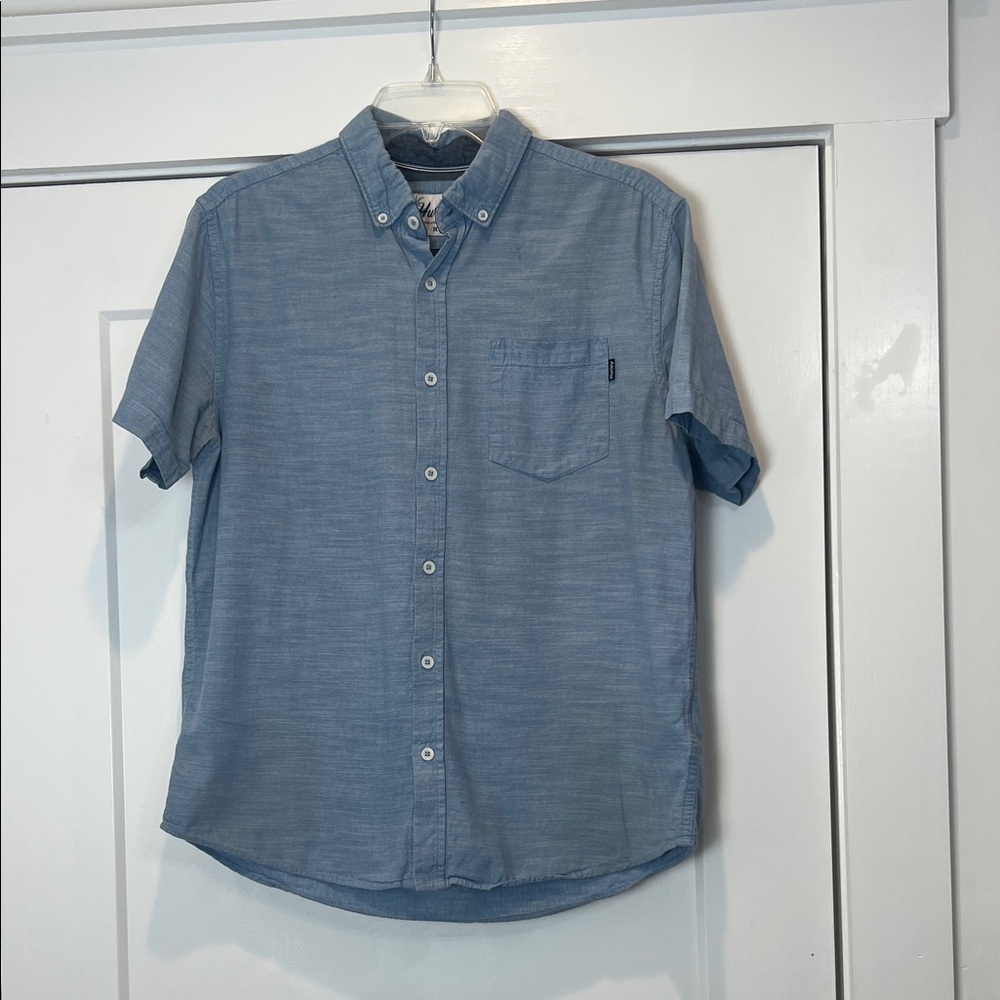 Hurley Light Blue Casual Button Down Shirt Size Medium.
